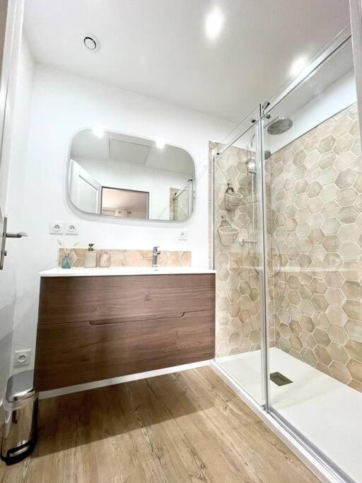 Ravissant Appartement Au Coeur D'Aix เอ็ก-ซอง-โพรวองซ์ ภายนอก รูปภาพ
